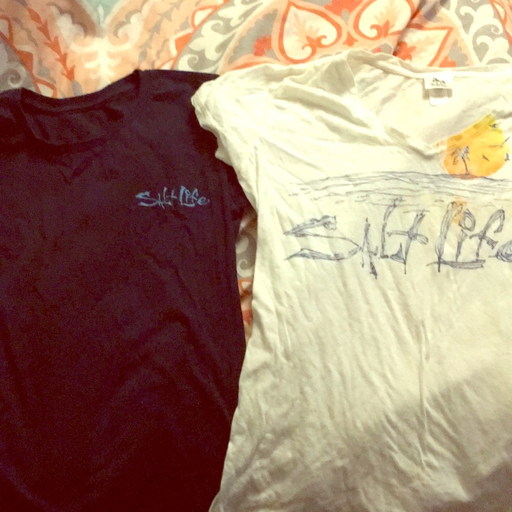 Salt life tees sz M/L